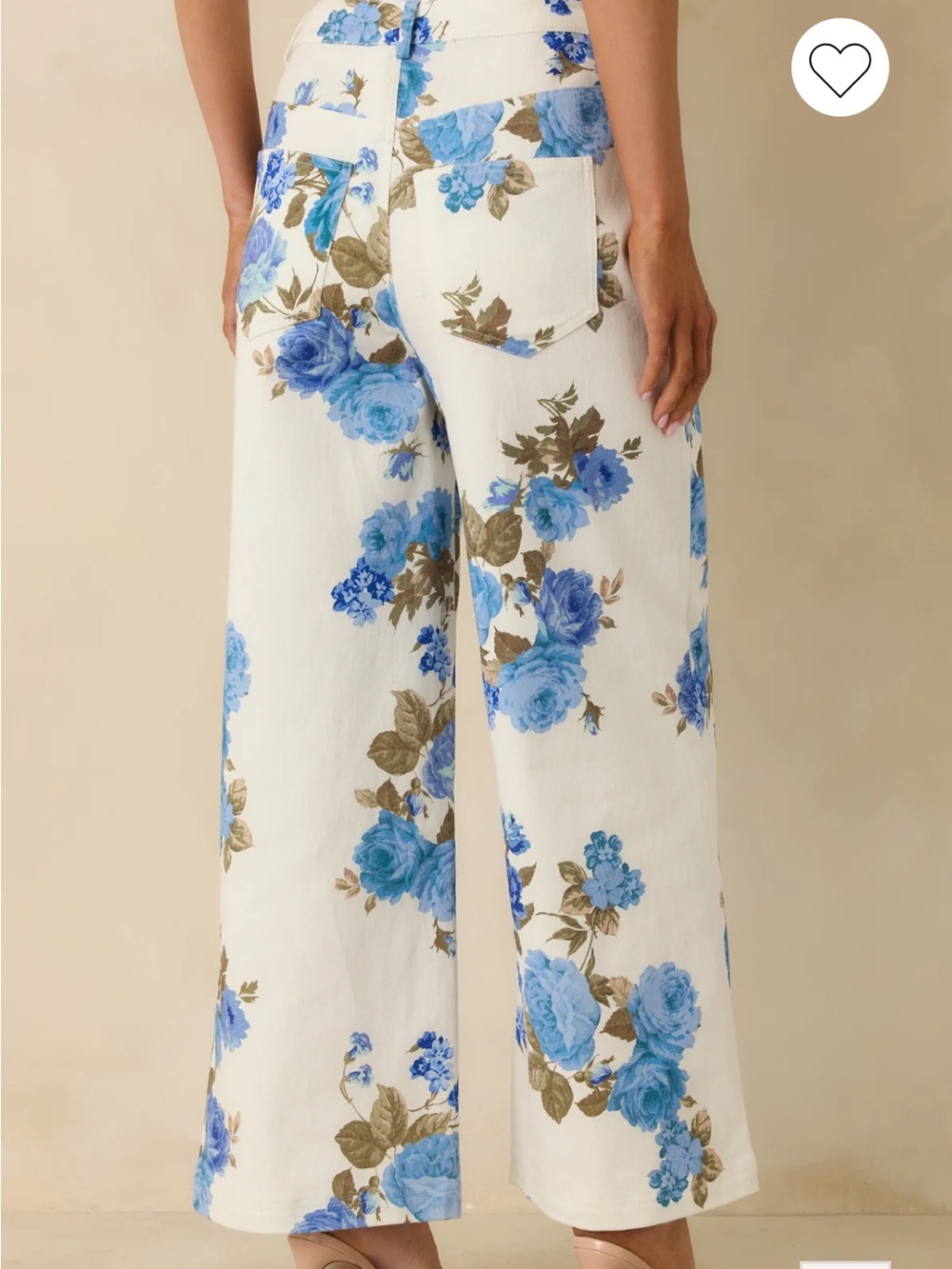 Entro Boutique floral Wide-Leg Pants in Blue and Cream size Medium